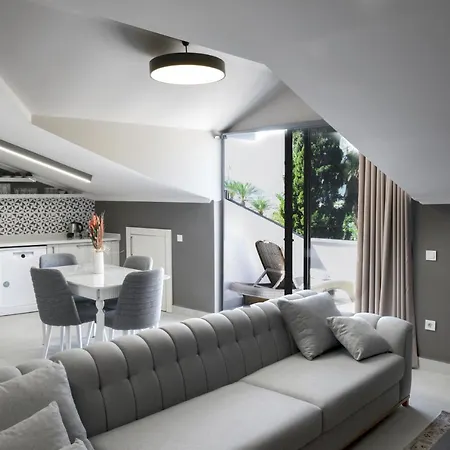 Pier21 House Aparthotel Fethiye